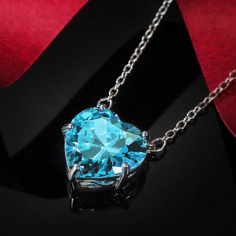 Große Herz-Halskette mit Zirkonia, romantisches Braut- & Hochzeits- Schmuckstück