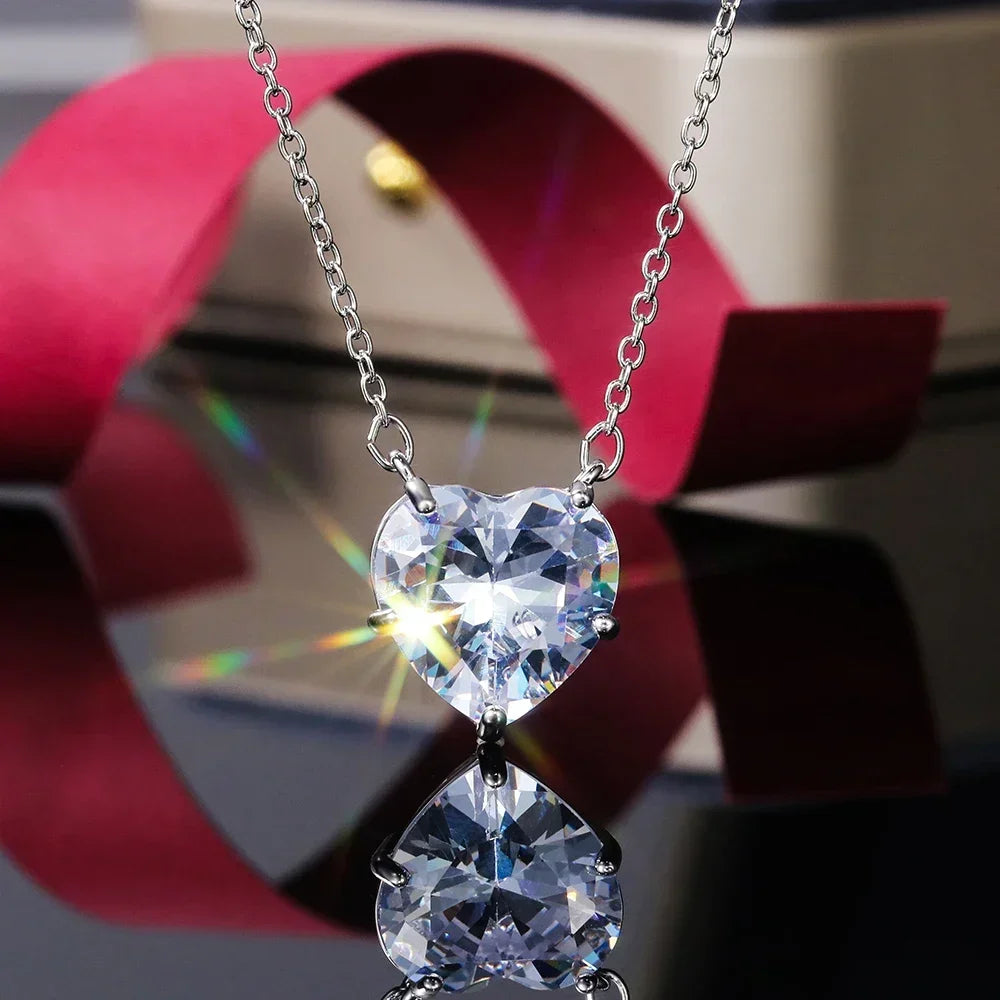 Große Herz-Halskette mit Zirkonia, romantisches Braut- & Hochzeits- Schmuckstück